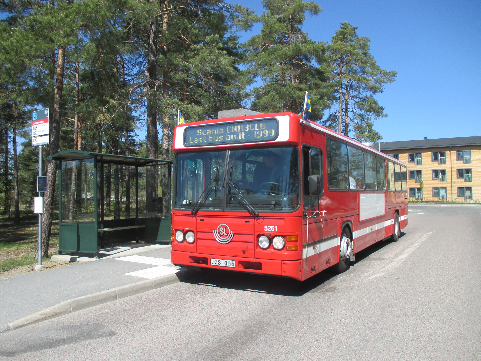 SL H16 5261 / Keolis 5261 – 1999 SL H16 5261 / Keolis 5261 – 1999